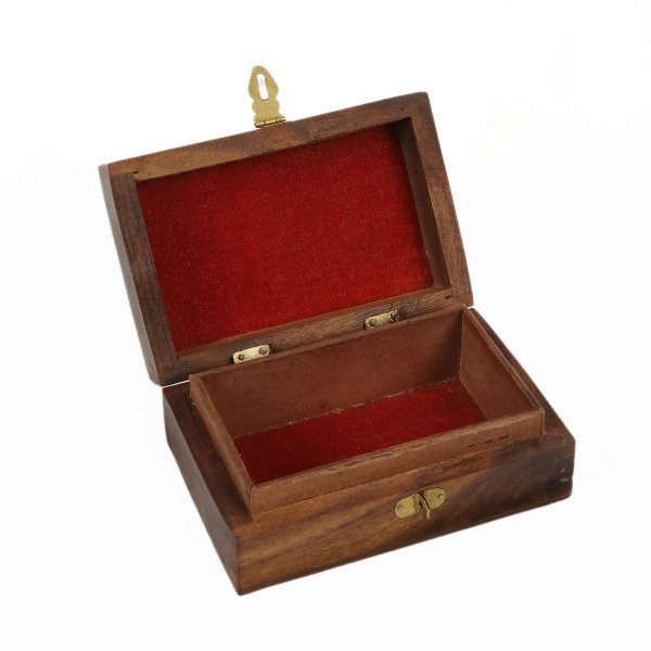 AHŞAP EL YAPIMI PİRİNÇ İŞLEMELİ OYMALI KADİFE İÇLİ KÜÇÜK KUTU  10*15 CM