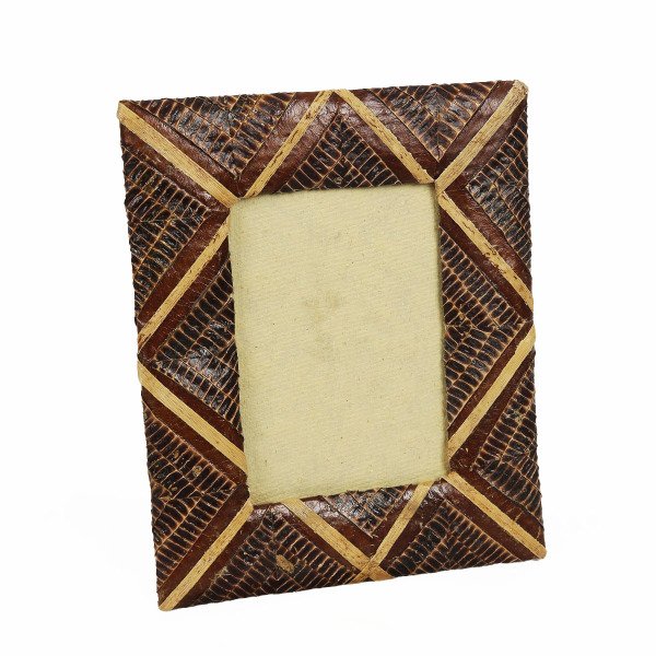 YAPRAKLI EL YAPIMI PAPİRUS ÇERÇEVE                  17*23 CM